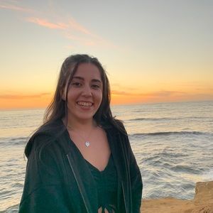 Meet your Posher, Katelyn